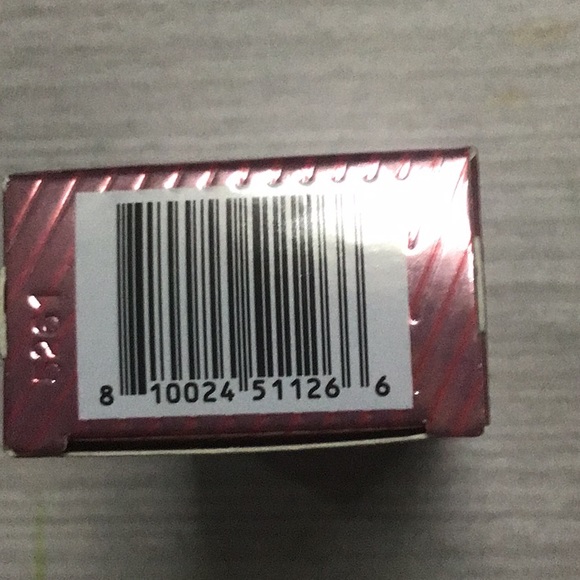 NIB Lawless foundation - Picture 5 of 5